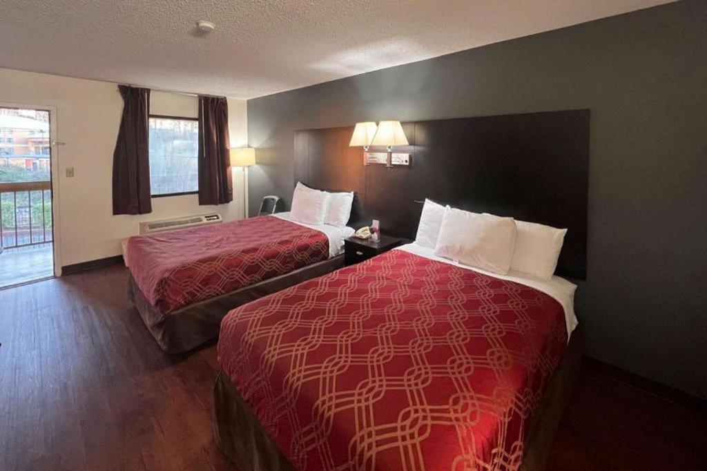 Econo Lodge Inn & Suites I-20, Exit 73 Tuscaloosa Buitenkant foto