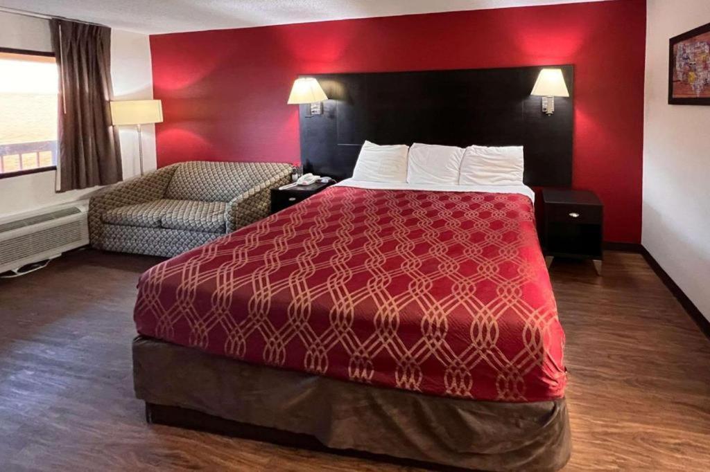 Econo Lodge Inn & Suites I-20, Exit 73 Tuscaloosa Buitenkant foto