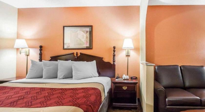 Econo Lodge Inn & Suites I-20, Exit 73 Tuscaloosa Buitenkant foto